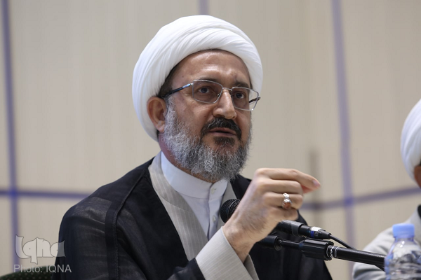 احمدحسین شریفی، رئیس دانشگاه قم