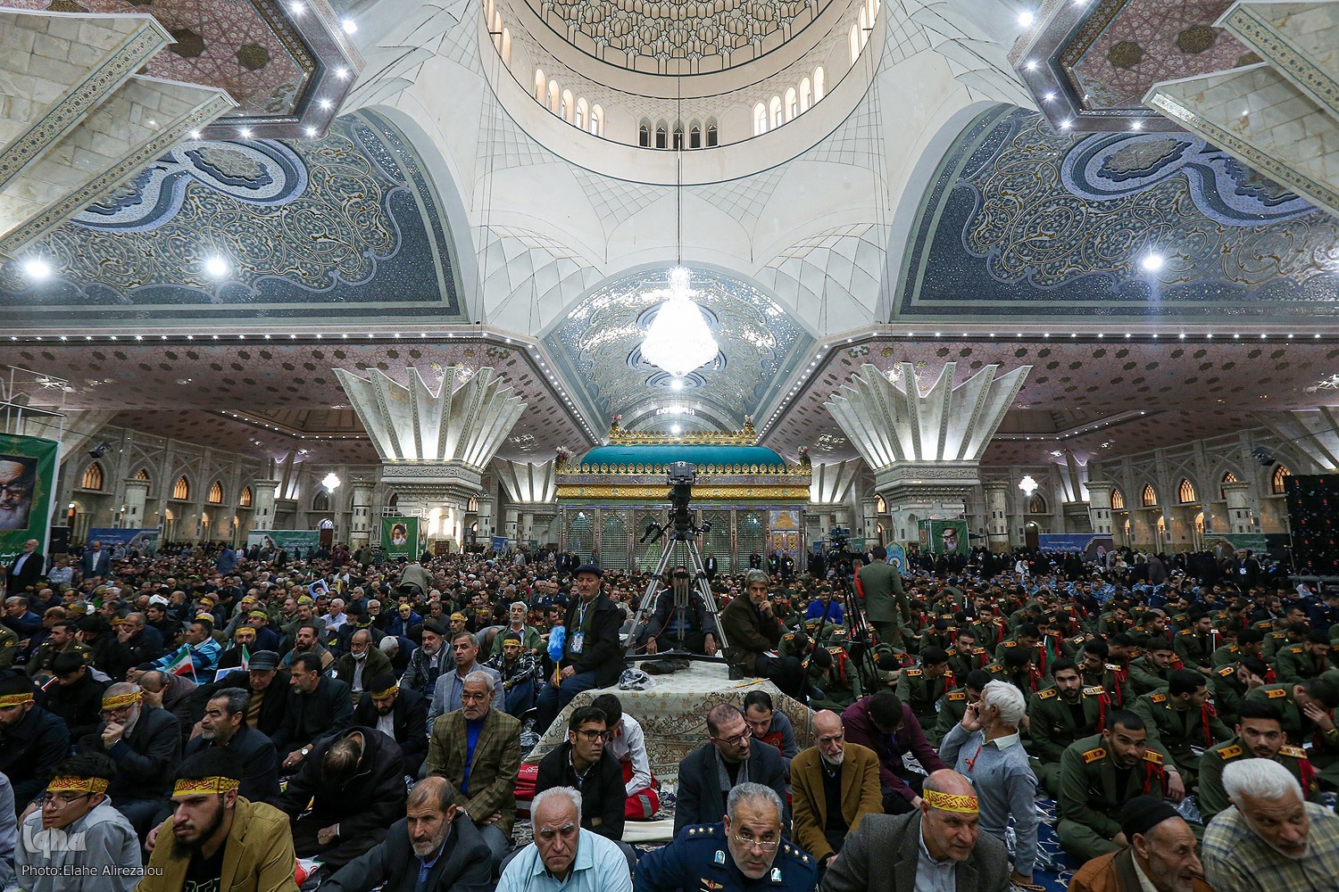 مراسم رسمی گرامیداشت آغاز دهه فجر