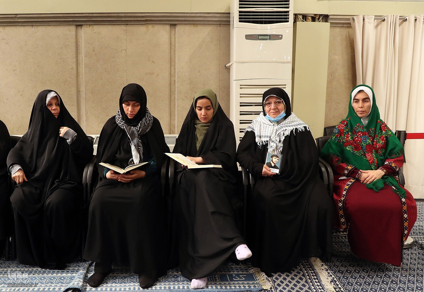 گزارش ایکنا از دیدار شرکتکنندگان چهلویکمین مسابقات بینالمللی قرآن با رهبر معظم انقلاب + فیلم گزارش ایکنا از دیدار شرکتکنندگان چهلویکمین مسابقات بینالمللی قرآن با رهبر معظم انقلاب + فیلم