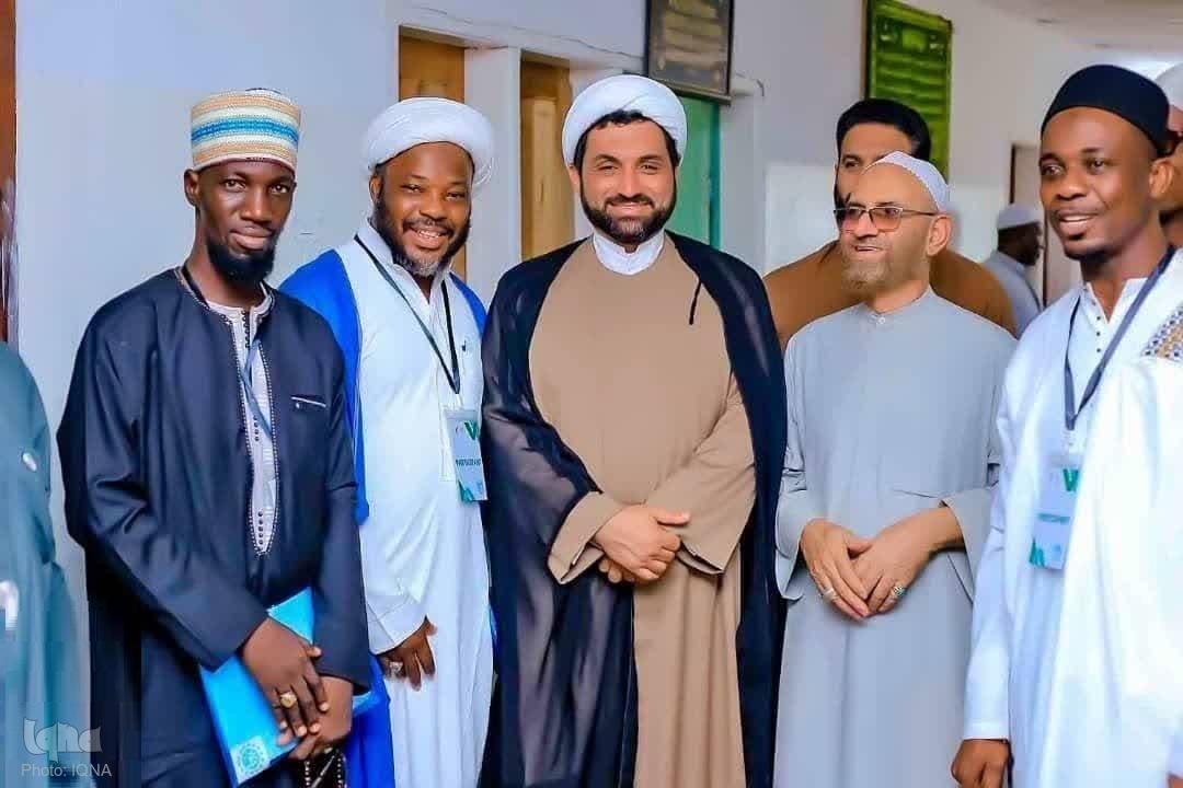 همایش اساتید، ائمه جمعه و فعالان فرهنگی ساحل عاج به روایت تصویر