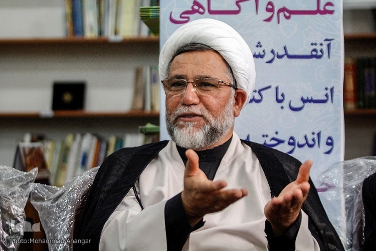 از دعوت آموزه‌های تشیع به وفاق تا توجه توأمان تفسیر «تسنیم» به عقل و وحی