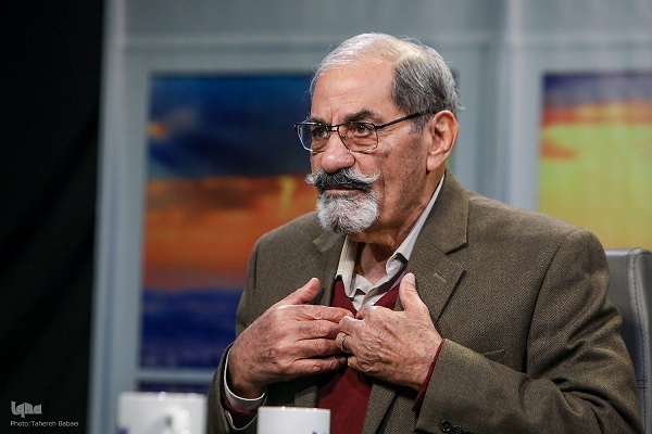 هنوز آماده نشده است////نیروی دریایی ایران در منطقه بی‌نظیر است/ هوشنگ! هوشنگ! هوشنگ! بیدارشو! + فیلم