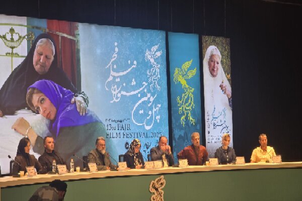 فوری ارسالی//// معرفی قهرمانان ایران گامی در مسیر تحقق سینمای ملی است