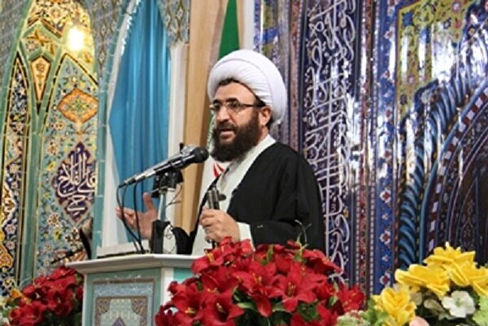 پیروزی انقلاب اسلامی اولین زخم را به نظام سلطه وارد کرد