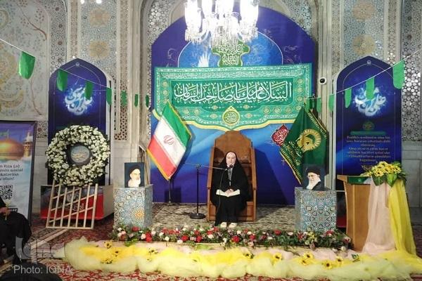 شب شعر بانوان عرب زبان در حرم مطهر رضوی برگزار شد