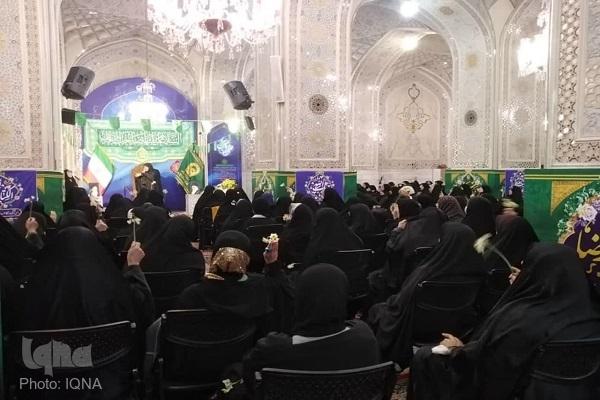 شب شعر بانوان عرب زبان در حرم مطهر رضوی برگزار شد