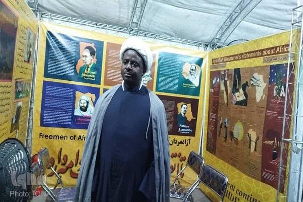 موکب طلاب آفریقایی مقیم قم میزبان منتظران حضرت مهدی (عج) موکب طلاب آفریقایی مقیم قم میزبان منتظران حضرت مهدی (عج)