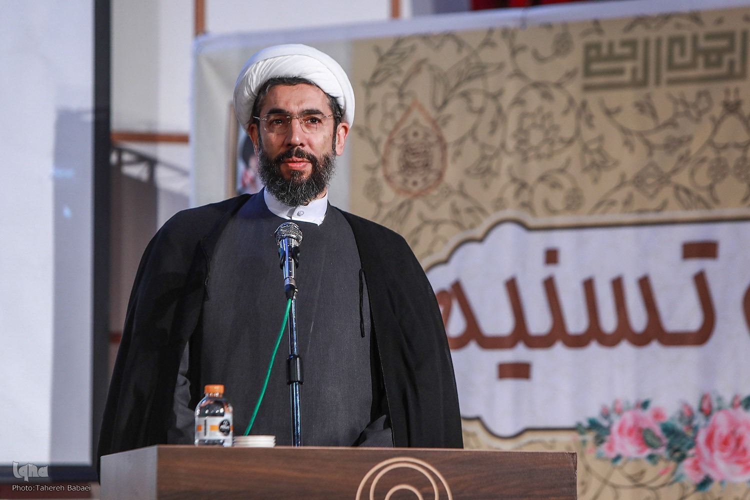 تسنیم؛ تفسیری جهانی است