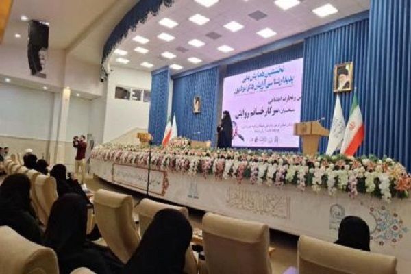 ا رسال/ گزارشی از همایش «پدیدارشناسی آرایش‌های نوظهو» از مضرات پزشکی تا آفات خانوادگی