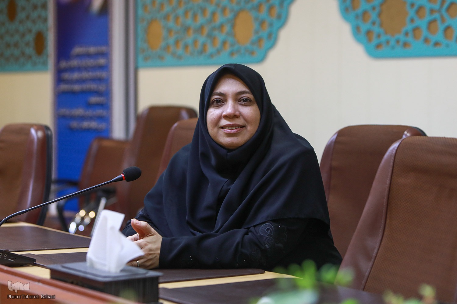 لیلا آزادبخت استاد تمام دانشگاه علوم پزشکی تهران