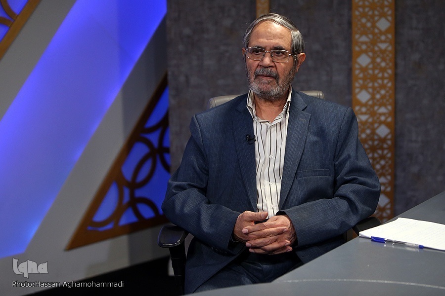 از لزوم نسنجیدن دین با دینداران تا آزادی انسان در انتخاب دین از لزوم نسنجیدن دین با دینداران تا آزادی انسان در انتخاب دین