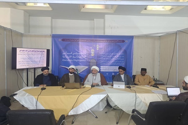 مقام معظم رهبری اندیشمندی بزرگ و نابغه قرآنی هستند / آماده است