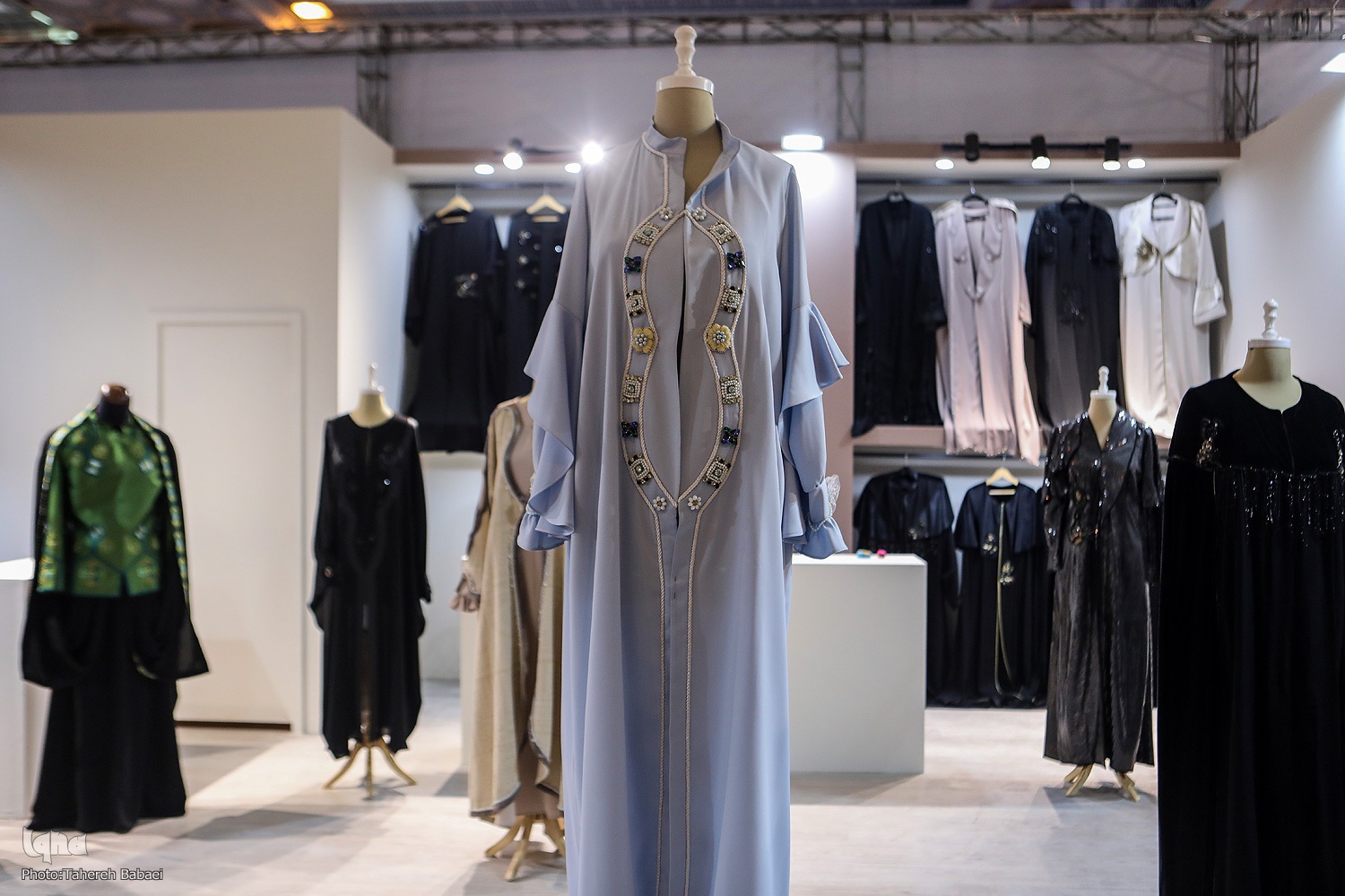 برگزاری مسابقه طراحی لباس با الهام از آیات قرآن در نمایشگاه قرآن برگزاری مسابقه طراحی لباس با الهام از آیات قرآن در نمایشگاه قرآن