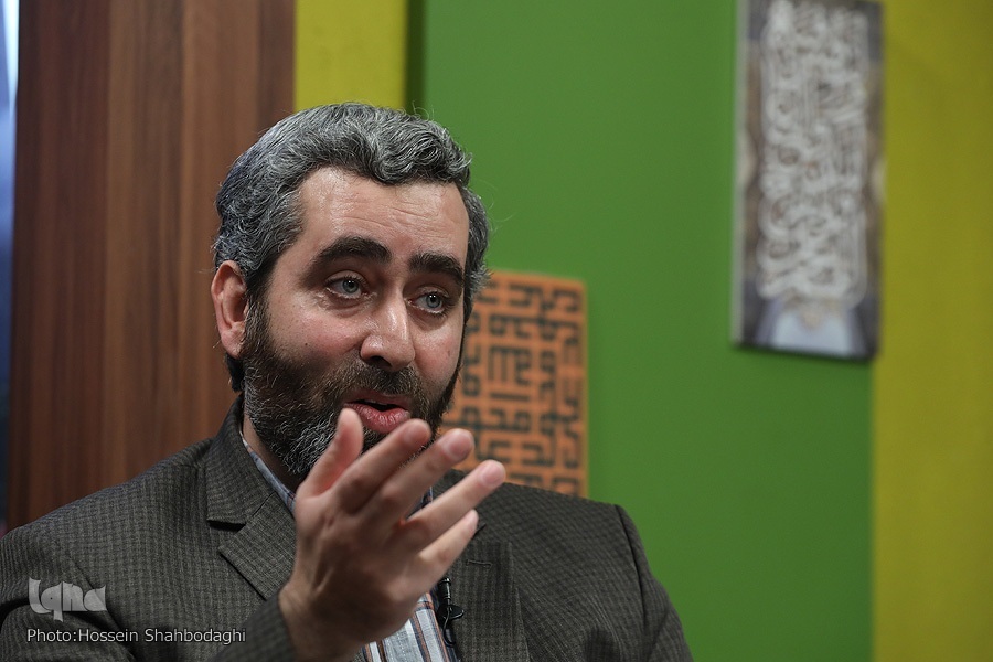 طهارت و پاکیزگی برای قرائت قرآن بهتر است + فیلم