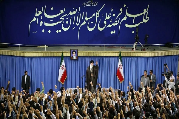 دیدار جمعی از دانشجویان با رهبر معظم انقلاب آغاز شد دیدار جمعی از دانشجویان با رهبر معظم انقلاب آغاز شد