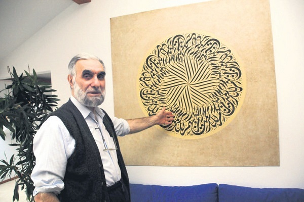 حسن چلبی و یک عمر تلاش برای تزئین مساجد جهان با هنر خوشنویسی / اماده