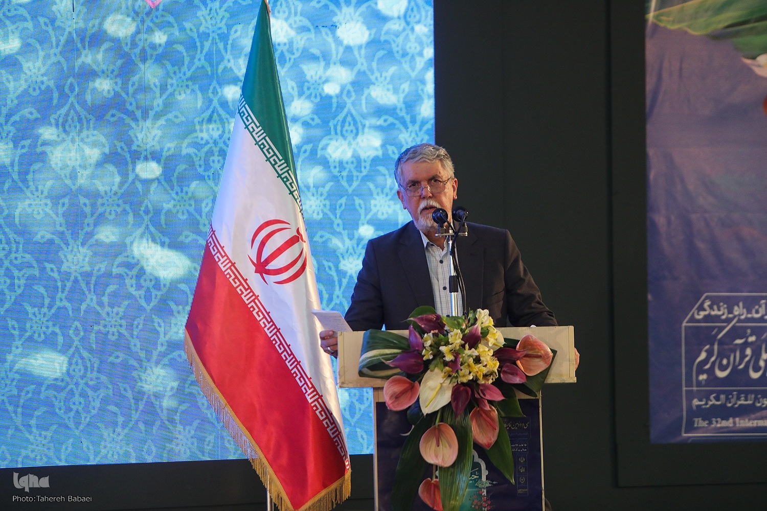 نمایشگاه قرآن به دنبال اقامه قرآن است نمایشگاه قرآن به دنبال اقامه قرآن است