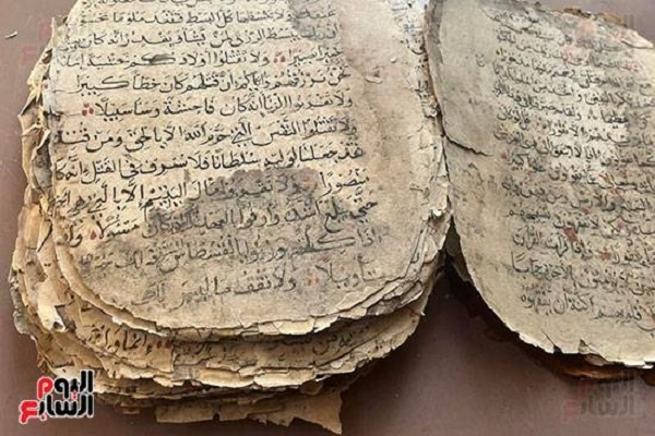 حکایت قرآن دستنویس 300 ساله در مصر + عکس