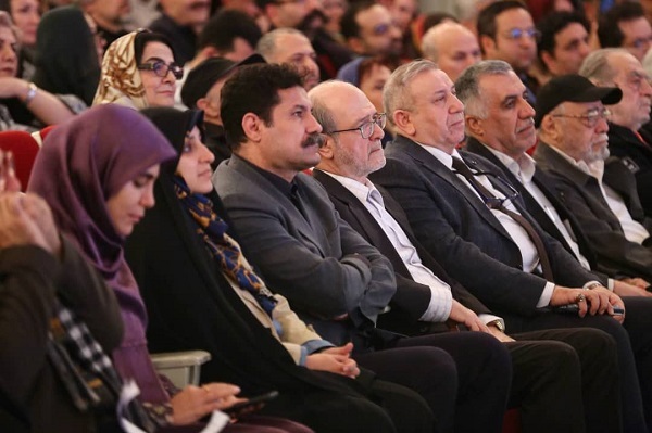 ارسالی//// هفدهمین جشنواره تجسمی فجر با خرقی عادتی نو به ایستگاه پایانی رسید