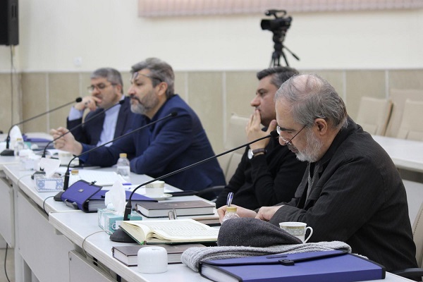 برگزاری چهاردهمین جلسه دوره آموزش عالی تیم ملی قاریان جوان + عکس