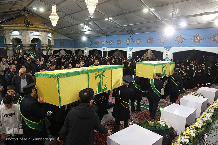 محفل قرآنی وداع با سرداران مقاومت در جشنواره تلاوت‌های تقلیدی