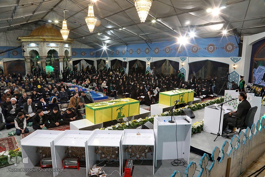 محفل قرآنی وداع با سرداران مقاومت در جشنواره تلاوت‌های تقلیدی