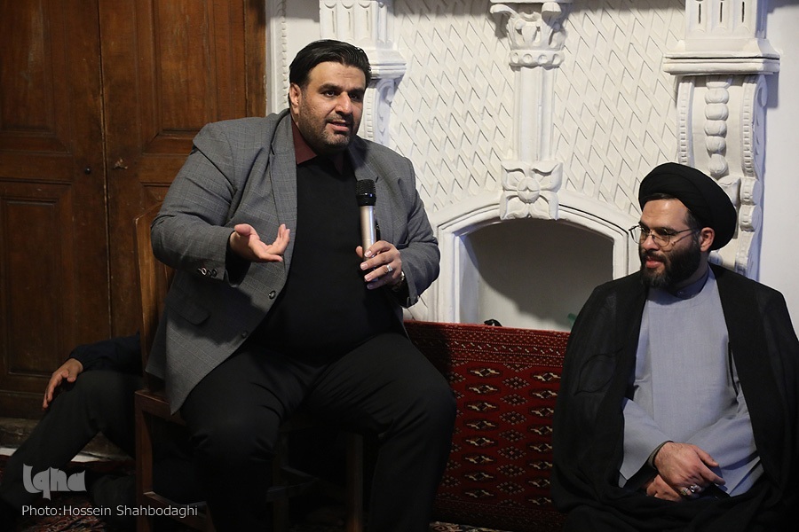 ضیافت شبانه قاریان نوجوان در دل تاریخ + عکس ضیافت شبانه قاریان نوجوان در دل تاریخ + عکس