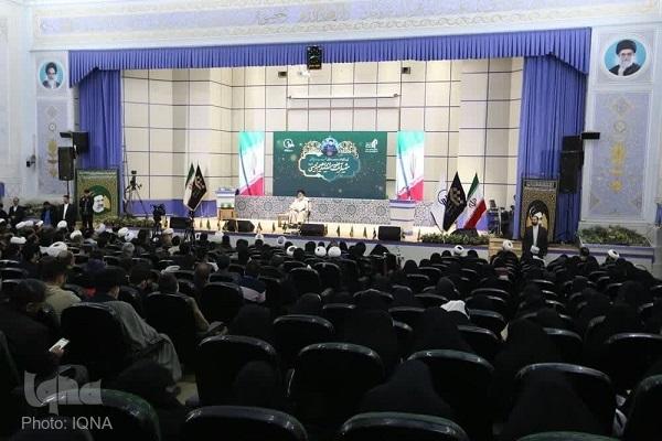 قرآن در فردسازی و جامعه‌سازی نقش بسزایی دارد