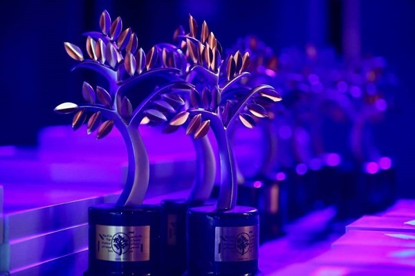 آماده ارسال برای صبح جمعه////از کشف ضامن حیات سیما تا تسخیر جهان با حافظ و مولانا