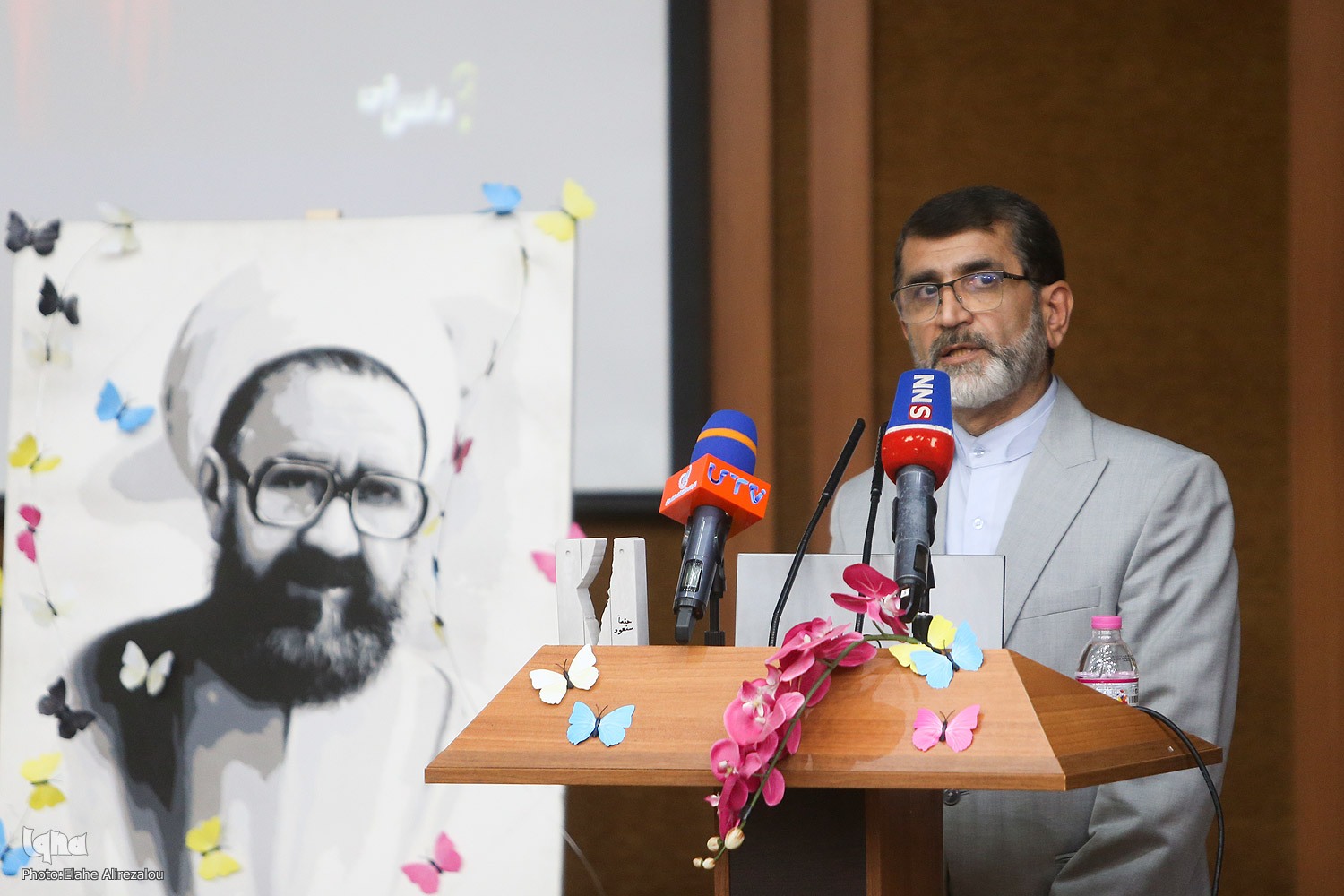 محمود واعظی محمود واعظی