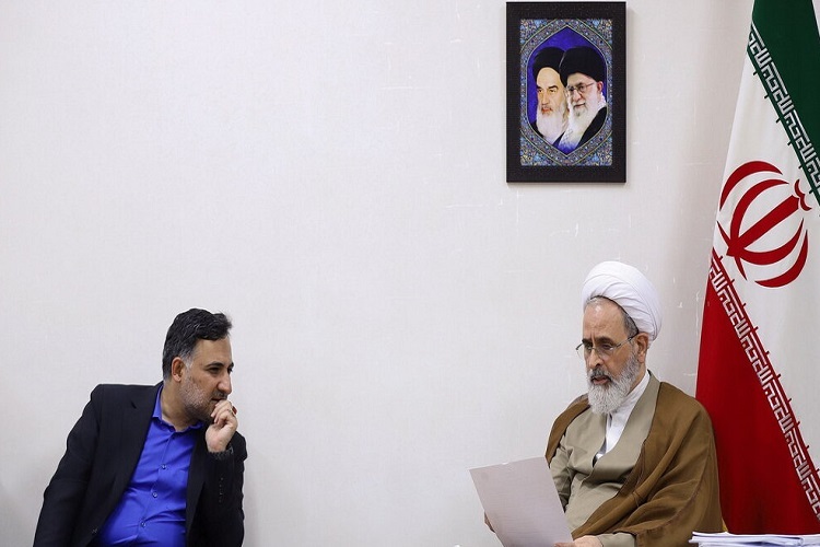 ارسال/ روح تمدنی انقلاب اسلامی در مباحث علمی جاری شود