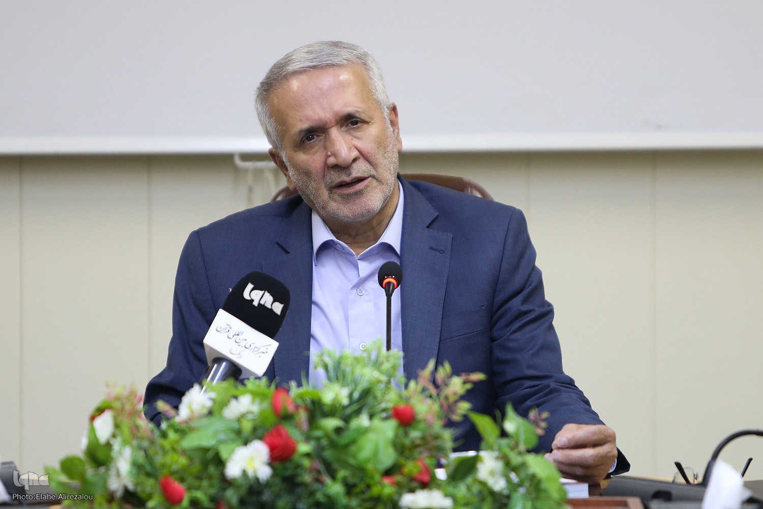 جایگاه معلمان در مهمترین سند آموزش و پرورش کجاست؟ + فیلم جایگاه معلمان در مهمترین سند آموزش و پرورش کجاست؟ + فیلم