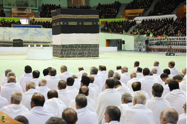 ارسالی/گردهمایی 12 هزار نفری زائران حج تمتع استان تهران