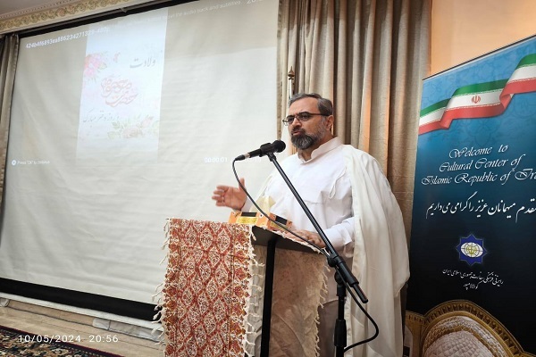 برگزاری جشن تکلیف دختران در رایزنی فرهنگی جمهوری اسلامی ایران در مالزی / اماده برگزاری جشن تکلیف دختران در رایزنی فرهنگی جمهوری اسلامی ایران در مالزی / اماده