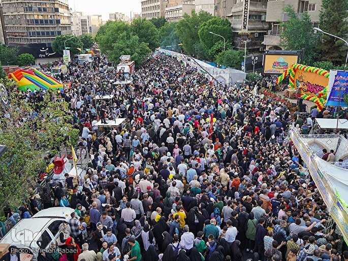 ایران حرم است و ما امام رضایی هستیم