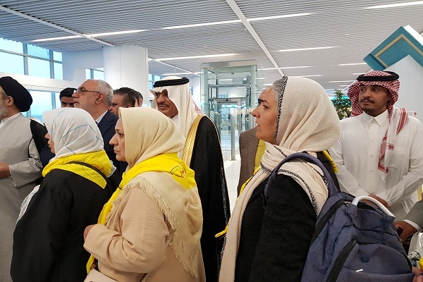 فیلم | حضور سفیر عربستان در آیین بدرقه عمره‌گزاران ایرانی