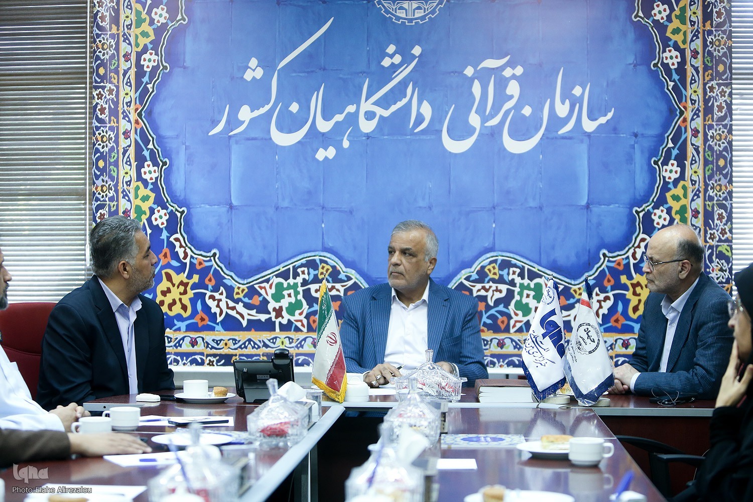 بازدید مشاور وزیر راه از سازمان قرآنی دانشگاهیان کشور