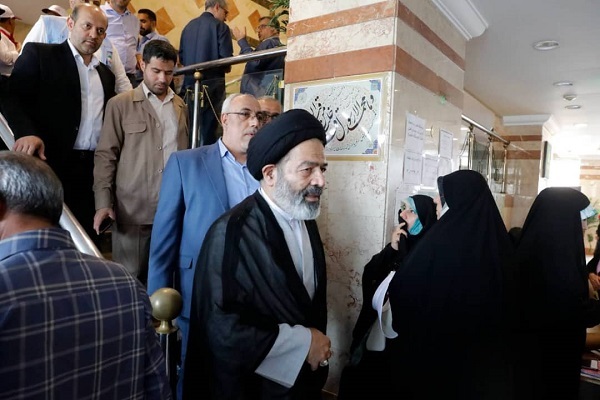 بازدید سرپرست حجاج ایرانی از هتل محل اسکان زائران در مدینه + عکس