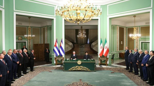 مروری بر مواضع شهید آیت الله رئیسی درباره جنگ غزه و محور مقاومت مروری بر مواضع شهید آیت الله رئیسی درباره جنگ غزه و محور مقاومت