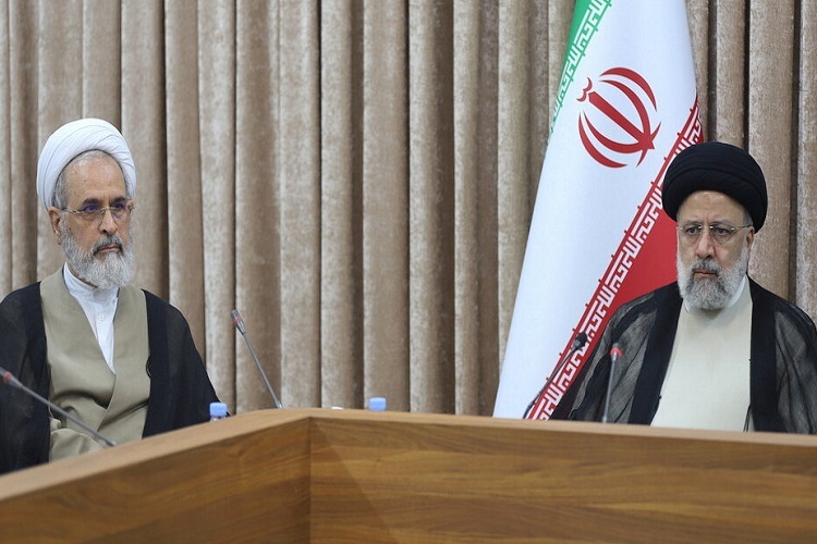 ارسال/ روح جهاد خدمت به مردم و کشور در رئیس جمهور موج می‌زد