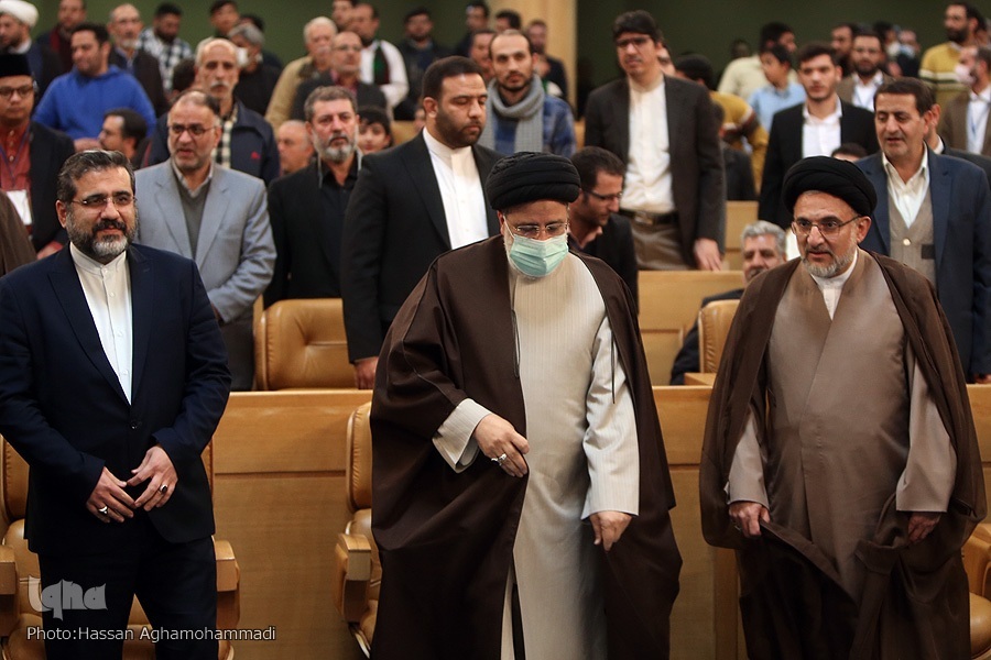 گفتمانی که دلگرمی فعالان حوزه قرآنی بود + فیلم و عکس گفتمانی که دلگرمی فعالان حوزه قرآنی بود + فیلم و عکس