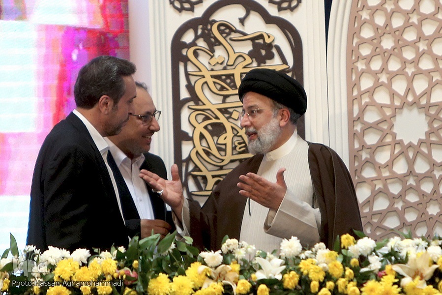 گفتمانی که دلگرمی فعالان حوزه قرآنی بود + فیلم و عکس گفتمانی که دلگرمی فعالان حوزه قرآنی بود + فیلم و عکس