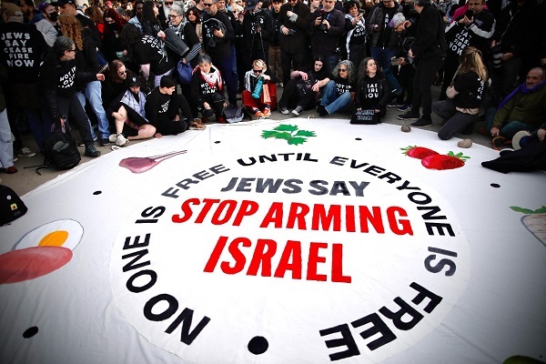 گسترش اعتراضات علیه رژیم صهیونیستی در دانشگاههای آمریکا + عکس گسترش اعتراضات علیه رژیم صهیونیستی در دانشگاههای آمریکا + عکس