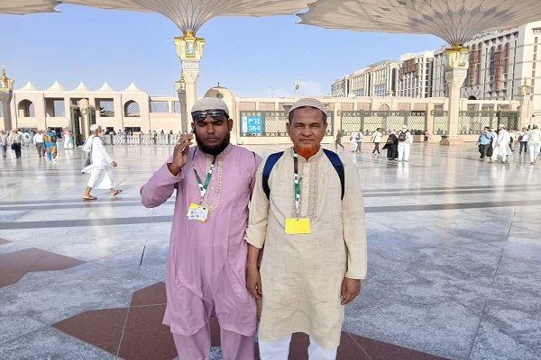 حضور هزاران زائر خارجی حج تمتع در مدینه منوره + عکس و فیلم