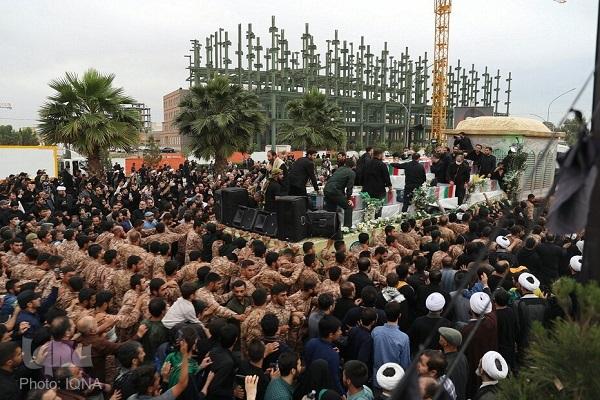 حضور پرشور طلاب غیرایرانی در تشییع شهید جمهور