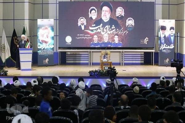 علی عباسی، رئیس جامعه المصطفی العالمیه