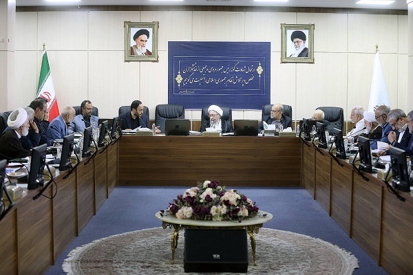 مجمع تشخیص با تعطیلی شنبه‌ها مخالفت کرد