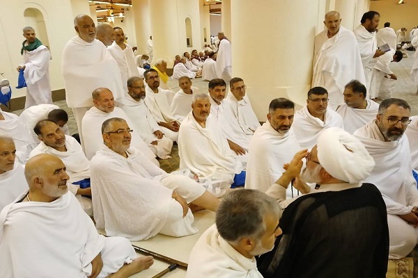 مُحرم‌ شدن زائران در مسجد شجره + فیلم و عکس