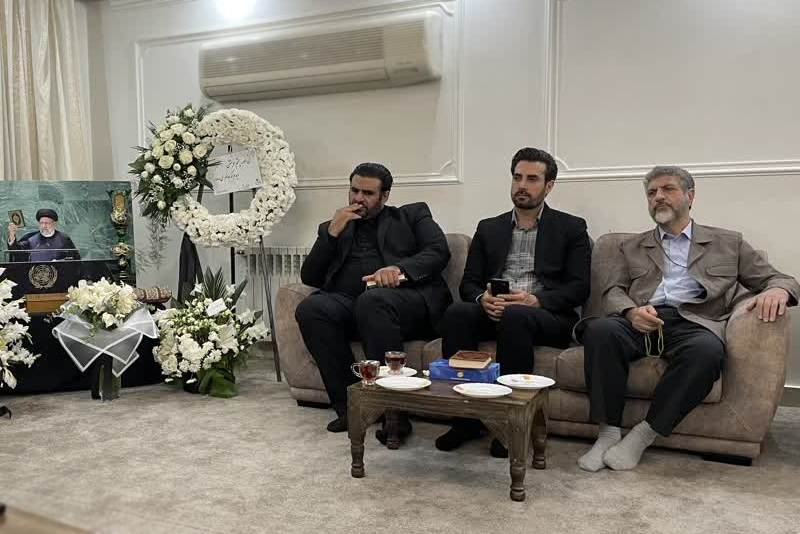 حضور جمعی از فعالان قرآنی در بیت آیتالله رئیسی + عکس محمد خواجوی