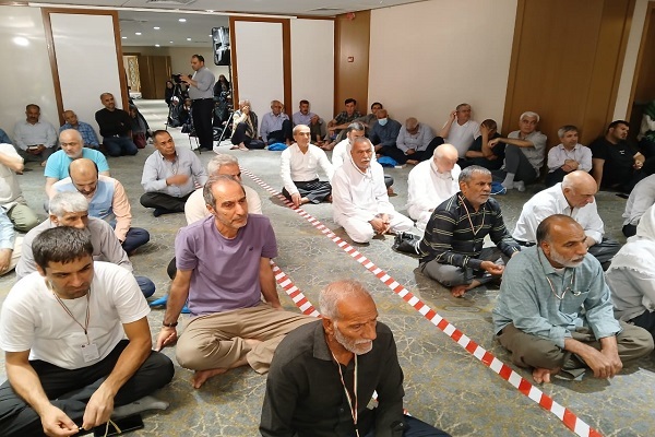 برپایی مراسم پرفیض دعای کمیل در مکه + فیلم و عکس